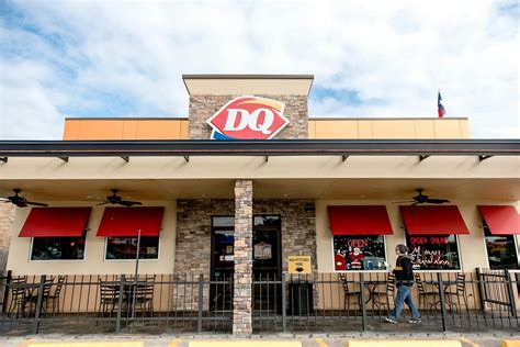 Dairy queen mayfield - Welcome to Mayfield DQ! We are DQ's of Austin, Round Rock, Georgetown, Lockhart, Cameron, Hutto, and Cedar Park. Check out our menu, order online or stop by! 